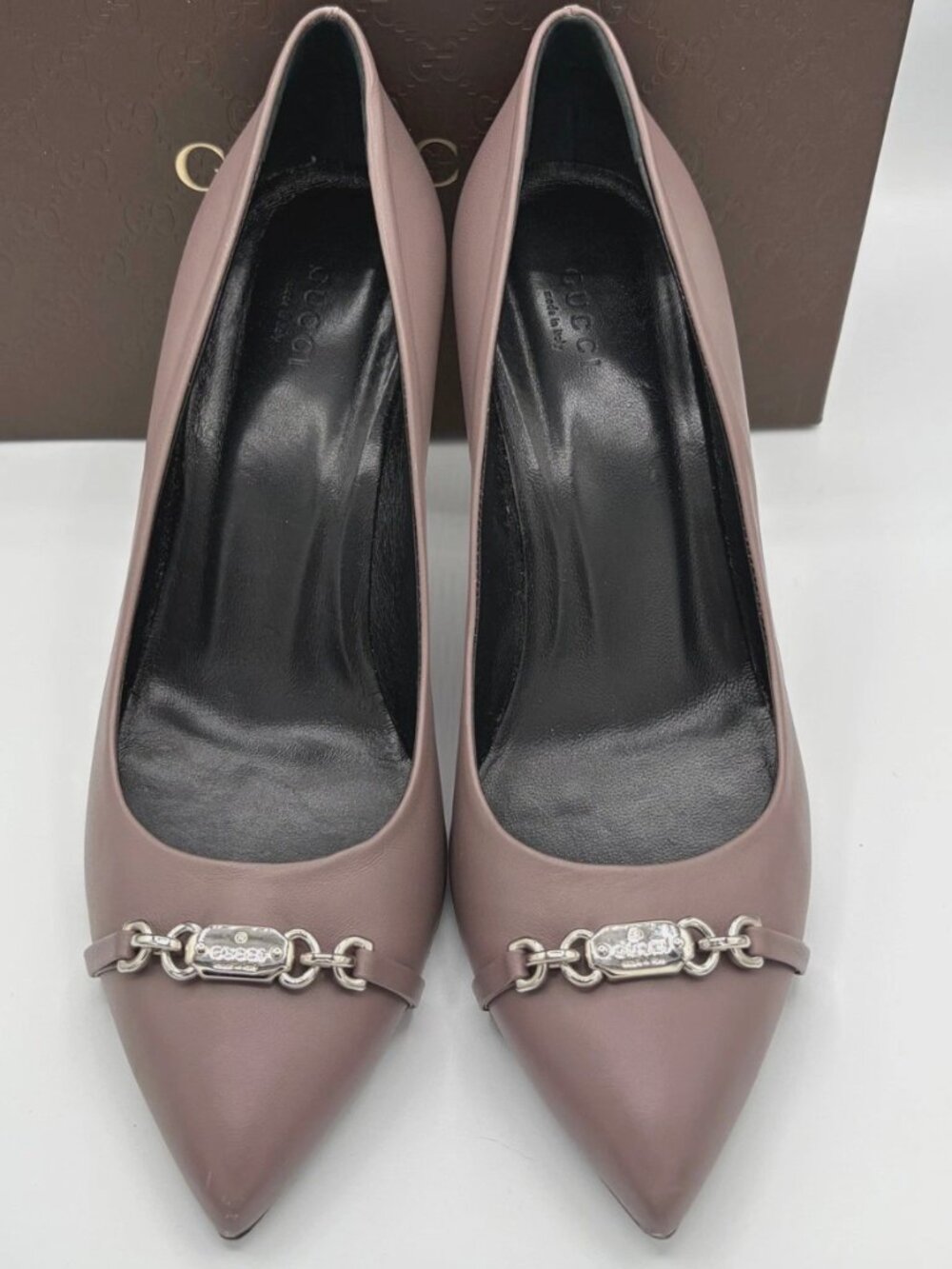 Gucci Leather Pointed Toe heel. Horsdebit. Authentic Mauve Size 7.5